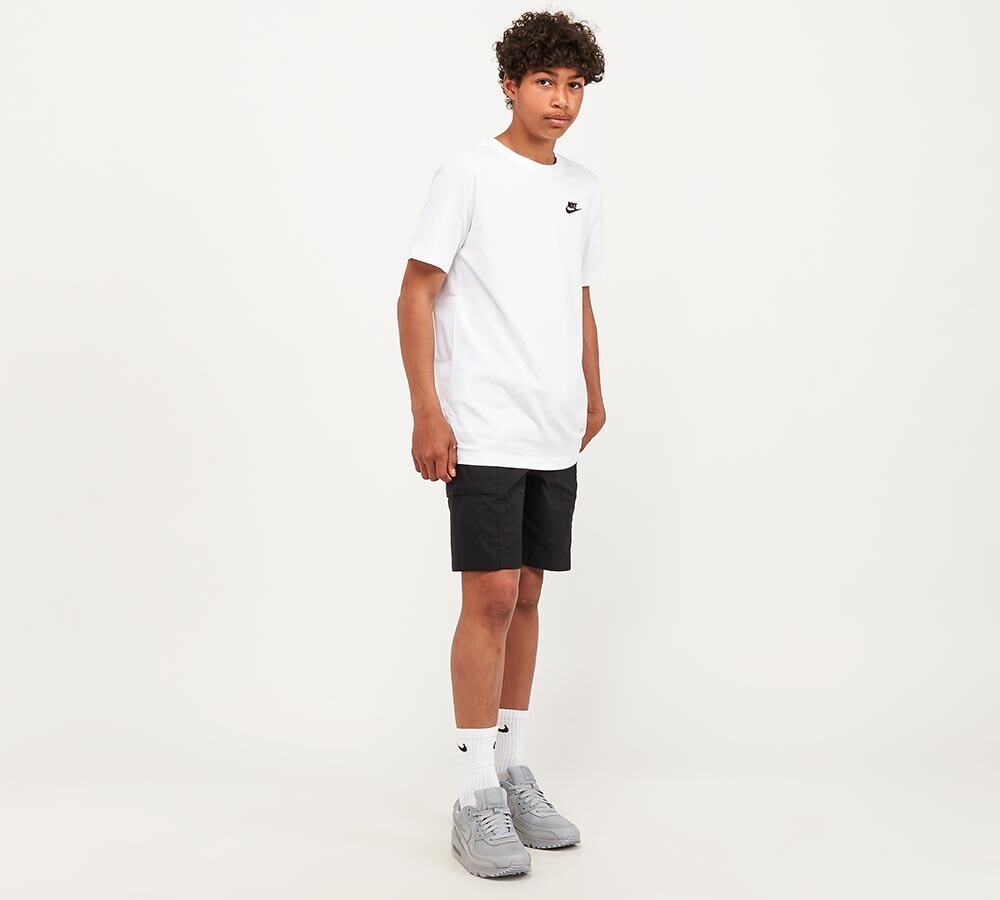 Junior Futura Logo T-Shirt image 2