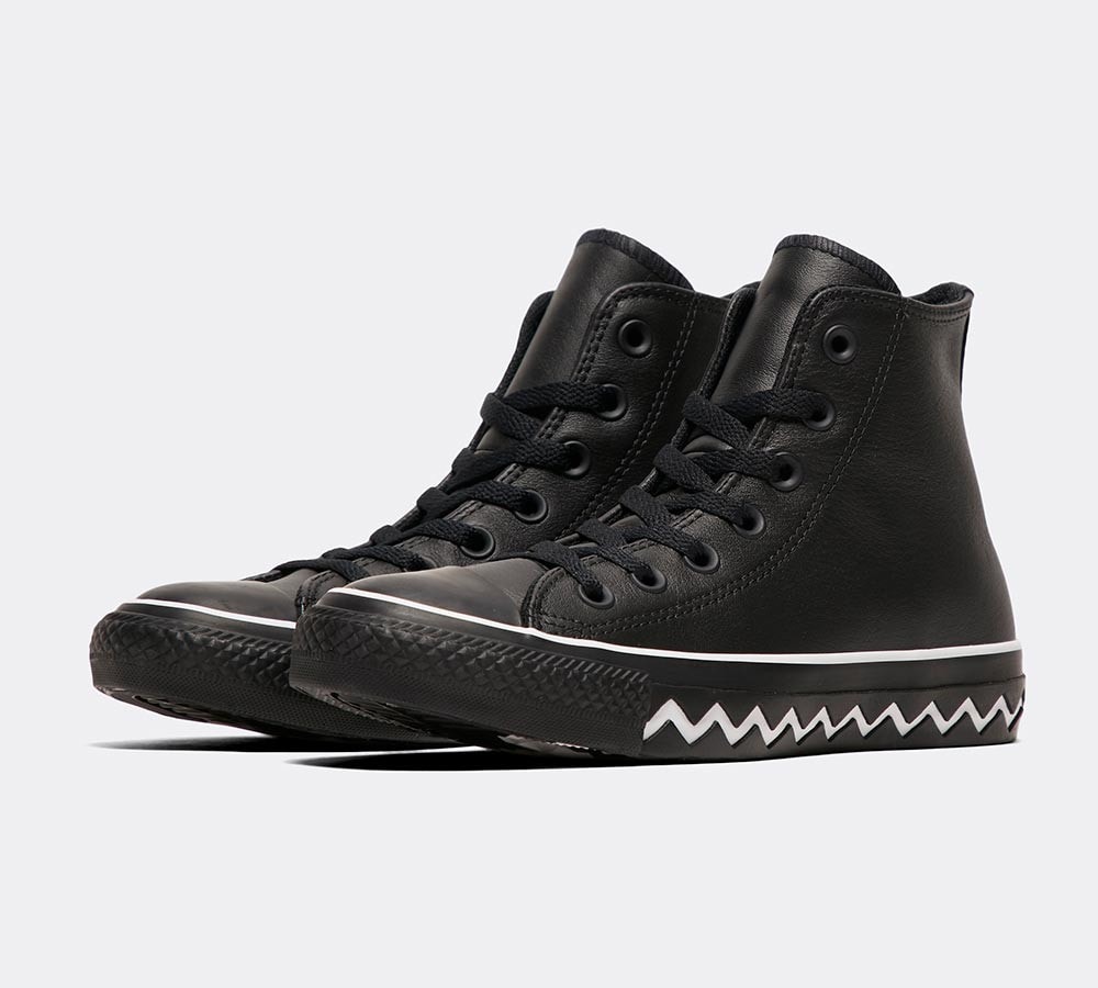 Womens Chuck Taylor All Star Mission VLTG High Top Trainer image 2