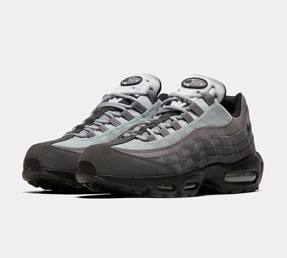 Air Max 95 Essential Trainer image 2