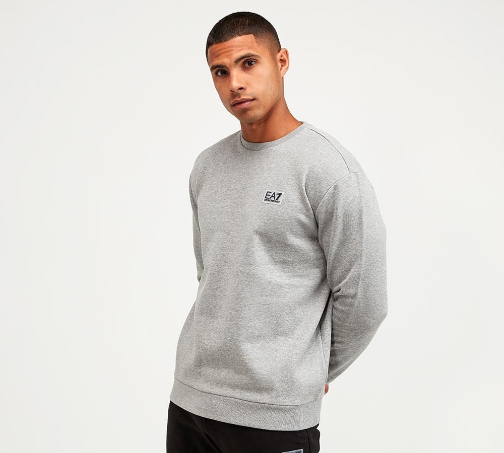 Core Badge Sweatshirt image 4