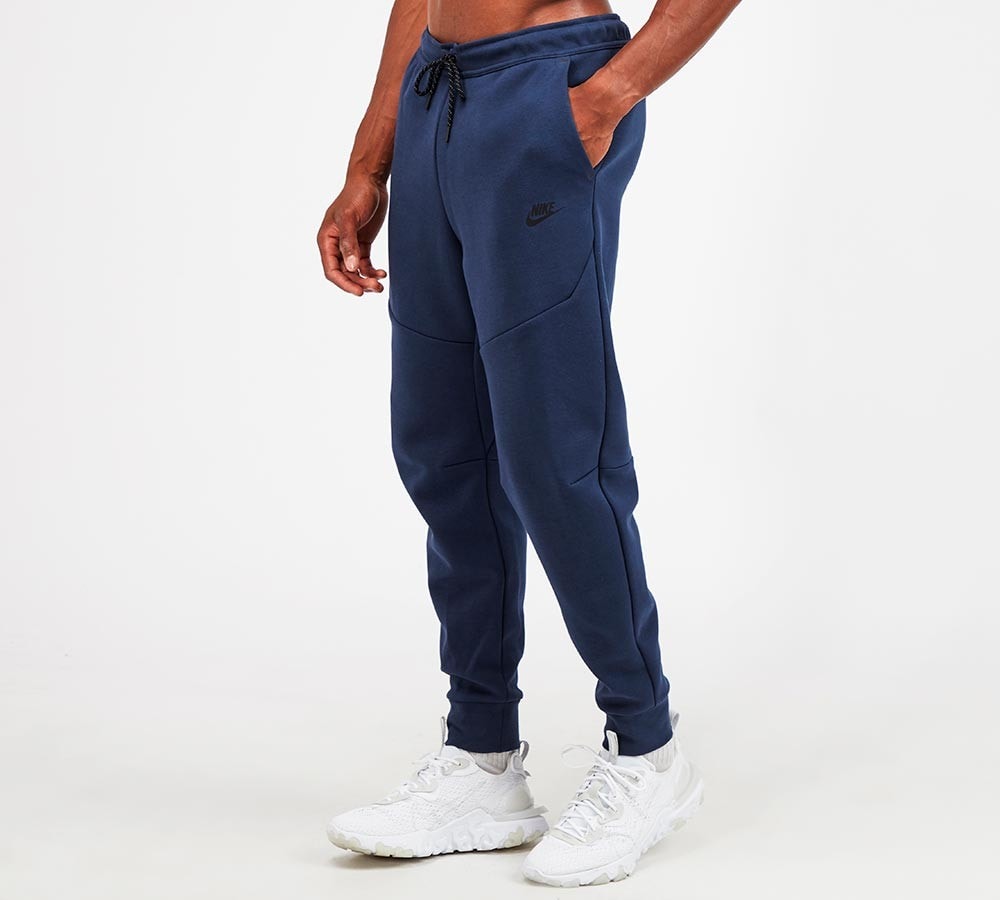 Tech Fleece Pant image 4