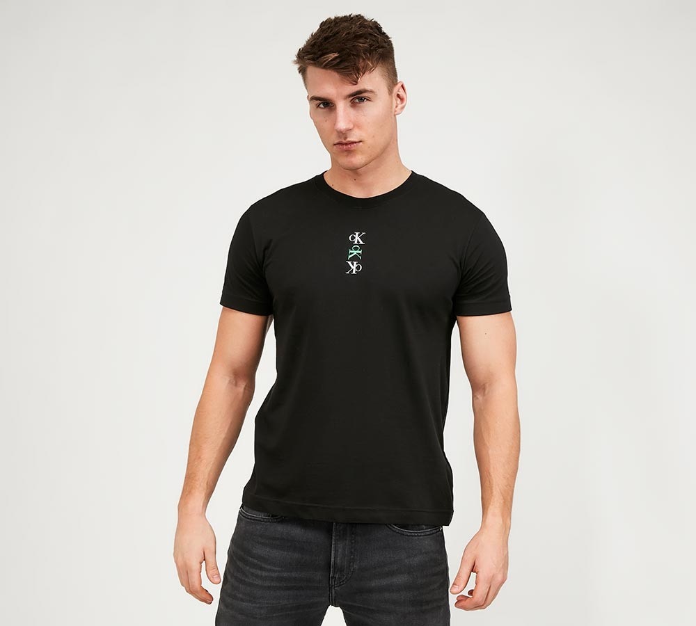 Repeat Text Graphic T-Shirt image 4