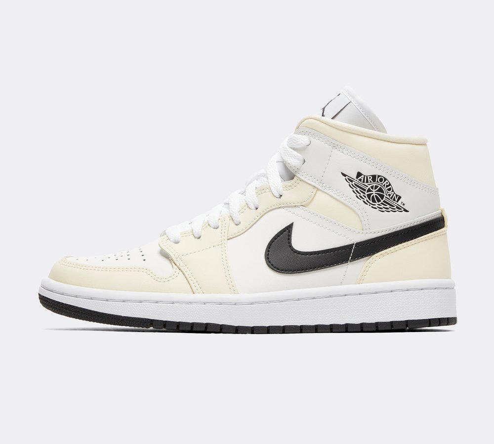 Womens Air Jordan 1 Mid Trainer image 1