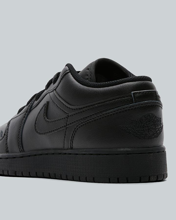 Junior Air Jordan Low Trainer image 6