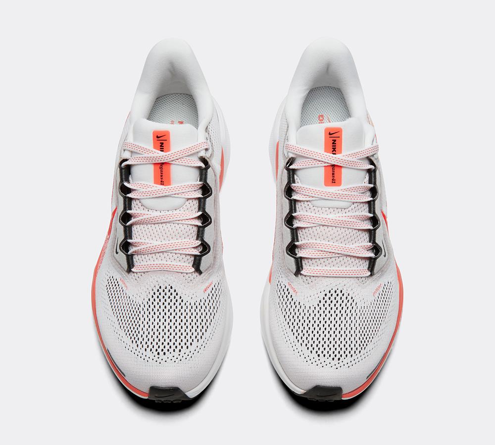 Womens Pegasus 41 Trainer image 4