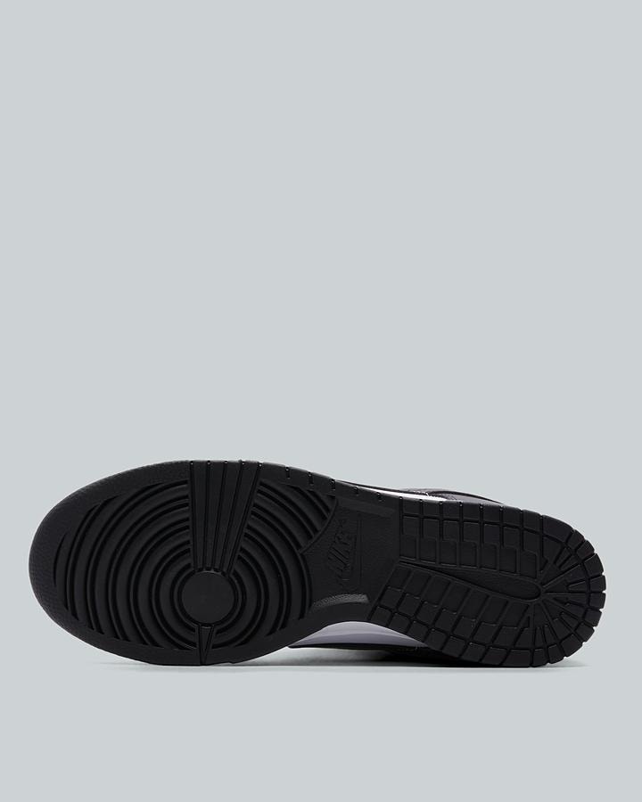 Dunk Low Retro BTTYS Trainer image 4
