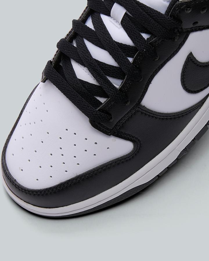 Dunk Low Retro BTTYS Trainer image 5