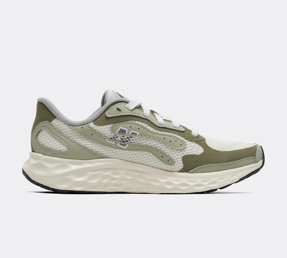 Womens Fresh Foam Arishi v4 TIRALUX Trainer image 3