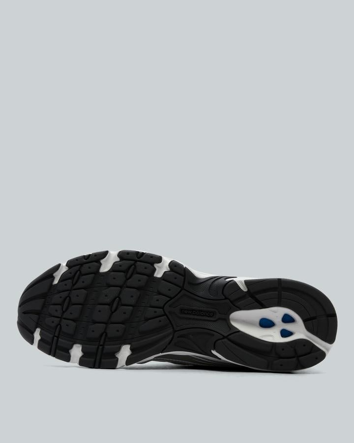 740 Trainer image 4