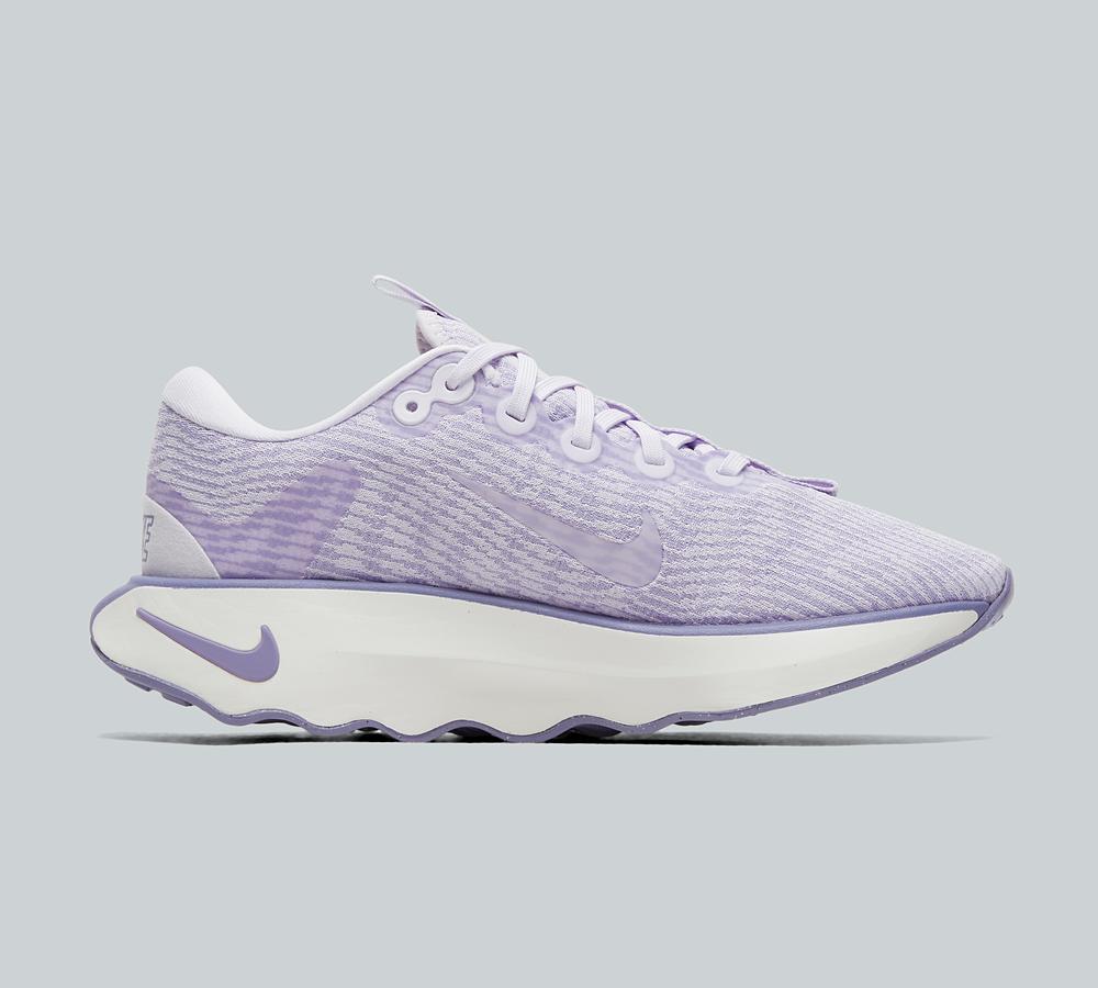 Womens Motiva Trainer image 3