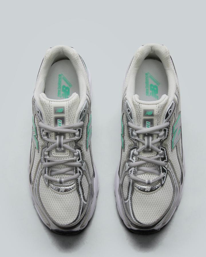 Junior 740 Trainer image 7