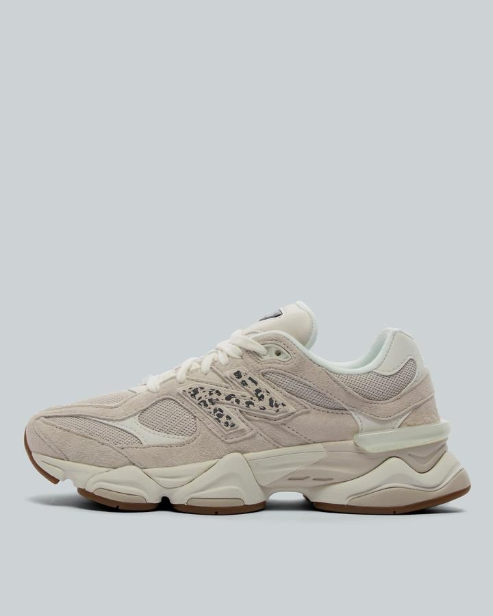 Womens 9060 Trainer image 1