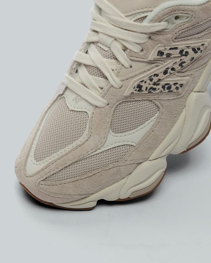 Womens 9060 Trainer image 5
