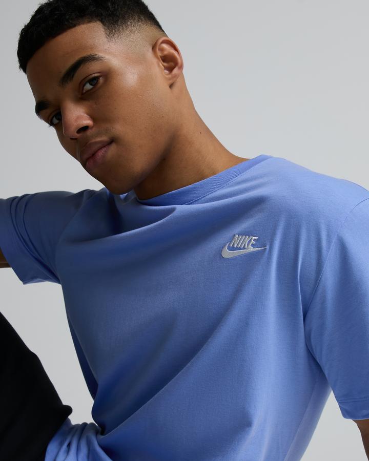 Club T-Shirt image 5