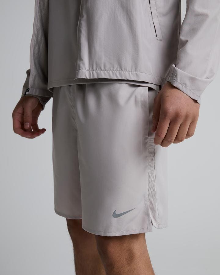 Run Challenger 7 Inch Unlined Short image 5