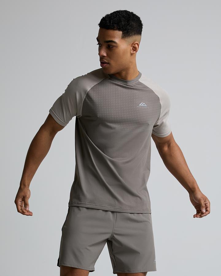 Rapid Dash Seamless T-Shirt image 4