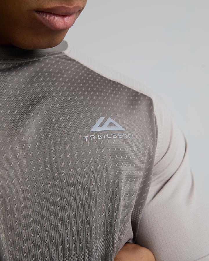Rapid Dash Seamless T-Shirt image 5