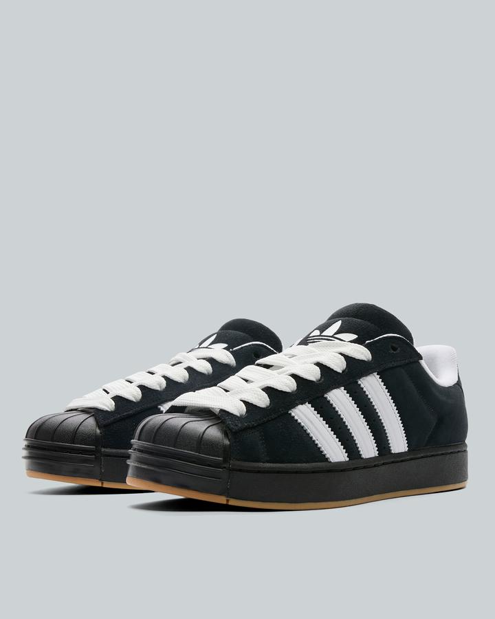 Superstar ST Trainer image 2