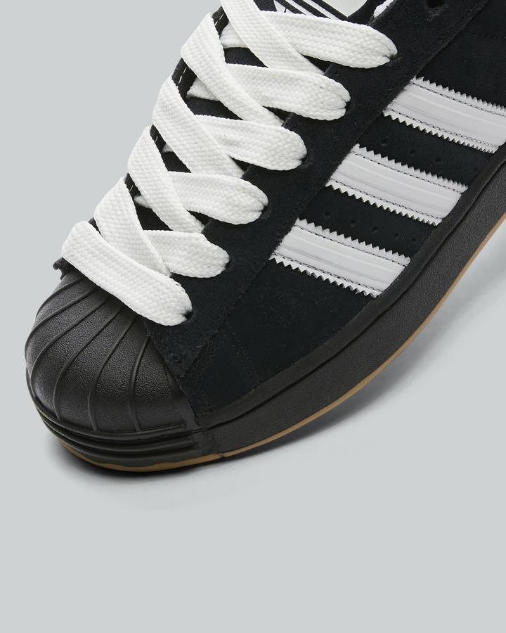 Superstar ST Trainer image 5