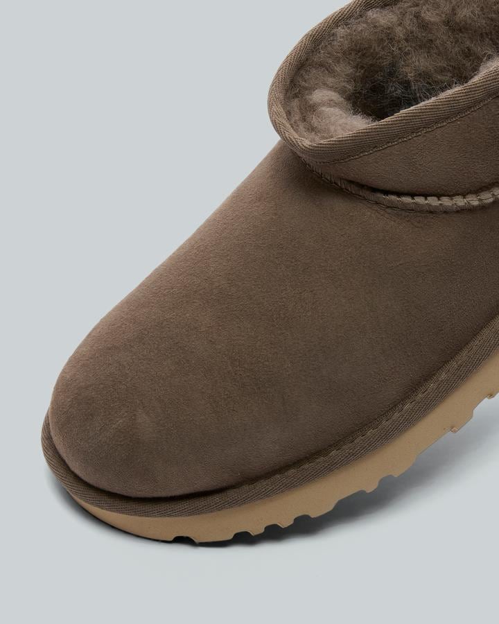 Womens Classic Ultra Mini Boot image 5