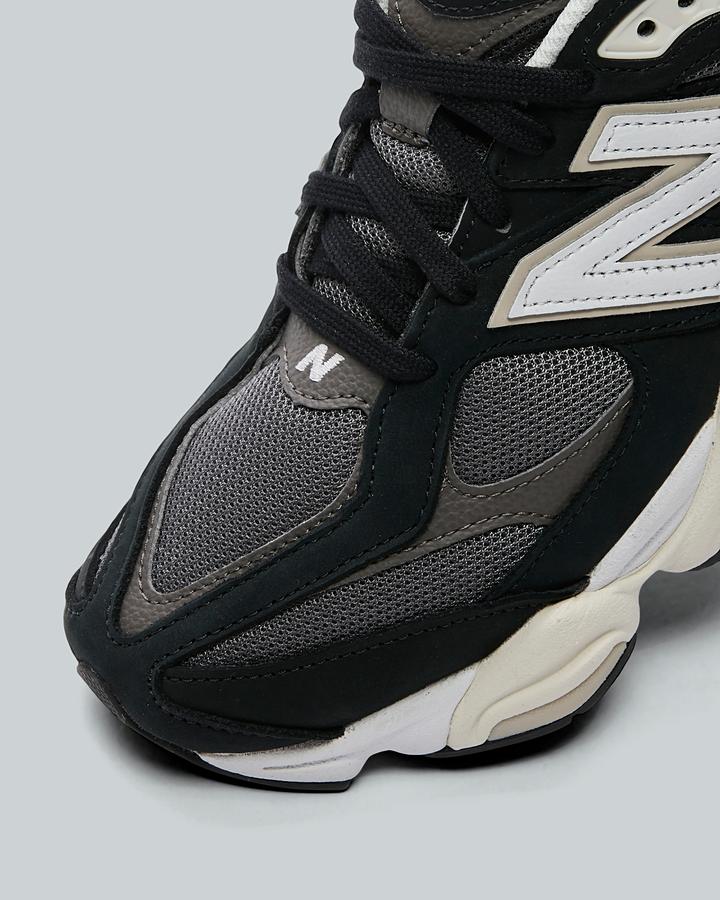 9060 Trainer image 5