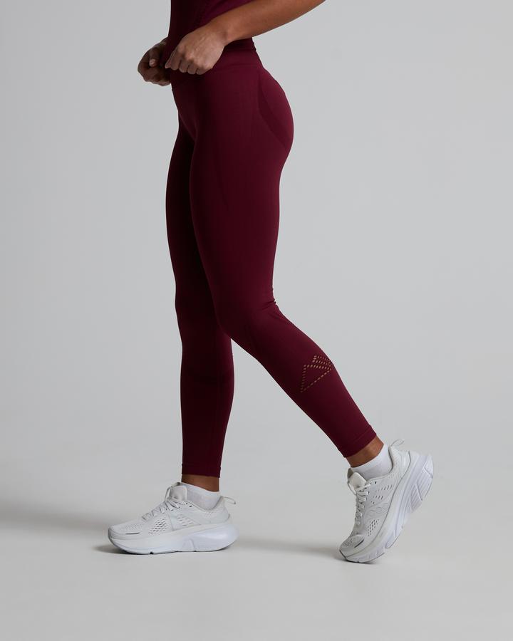 Womens Suntra Seamless Legging image 2