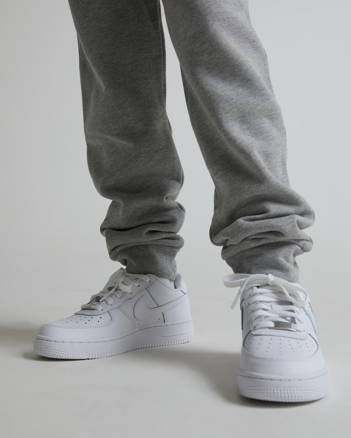 Junior Valdez Jogger image 5