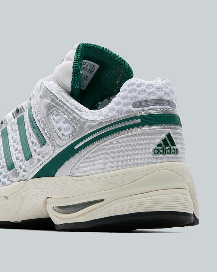 Womens Adistar Control 5 Trainer image 6