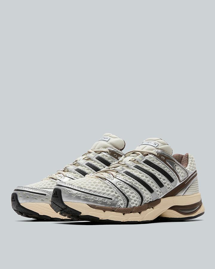 Womens Adistar Control 5 Trainer image 2