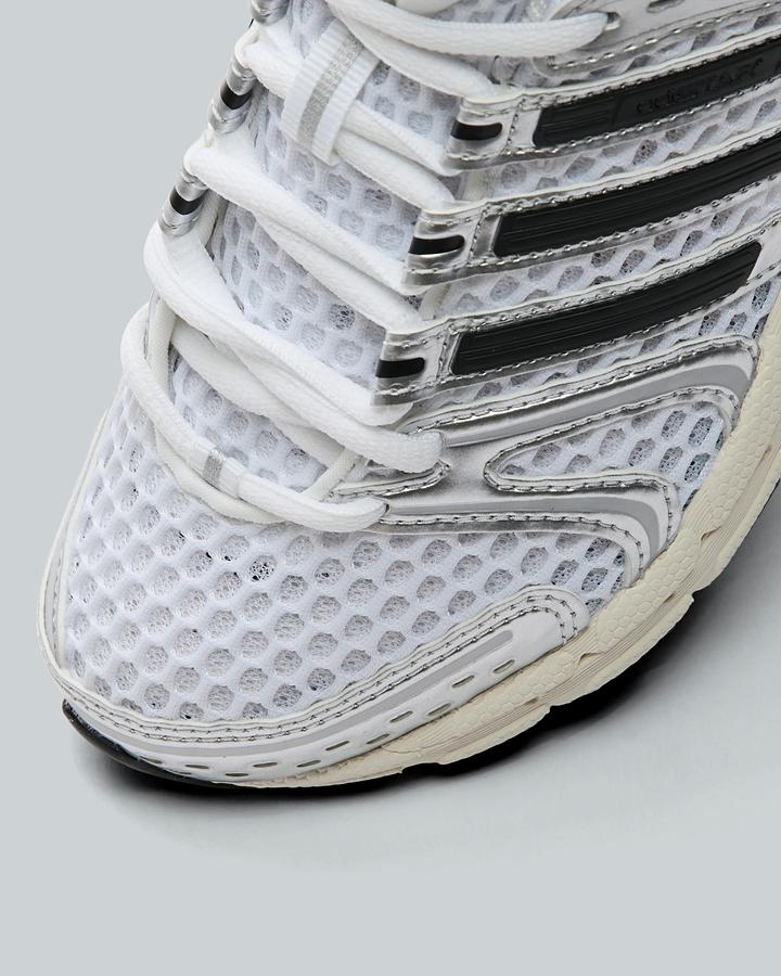 Womens Adistar Control 5 Trainer image 5