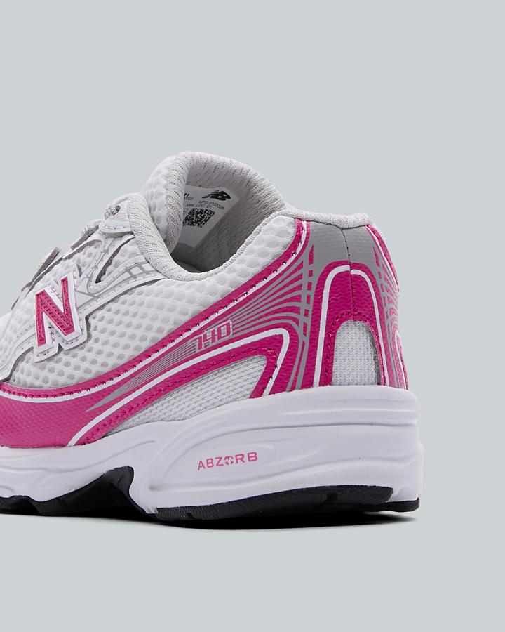 Nursery 740 Trainer image 6