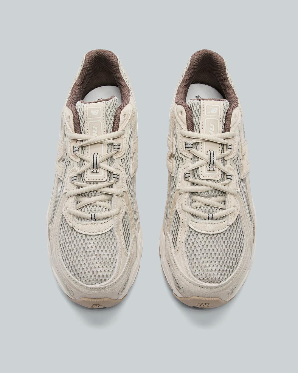 740 Trainer image 7