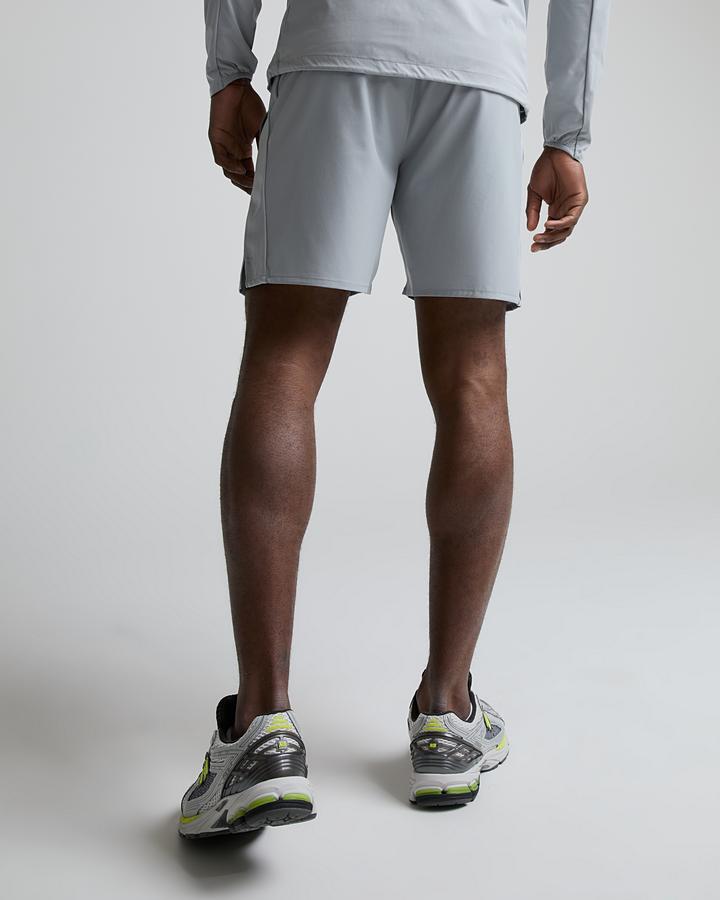 Essentials 2.0 Short image 3