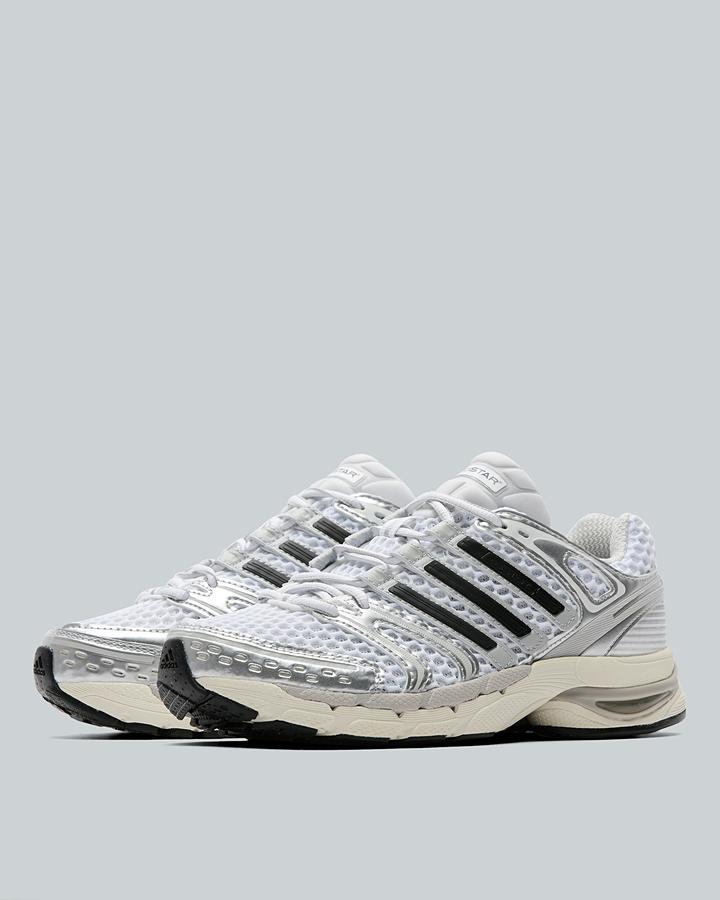Junior Adistar Control 5 Trainer image 2