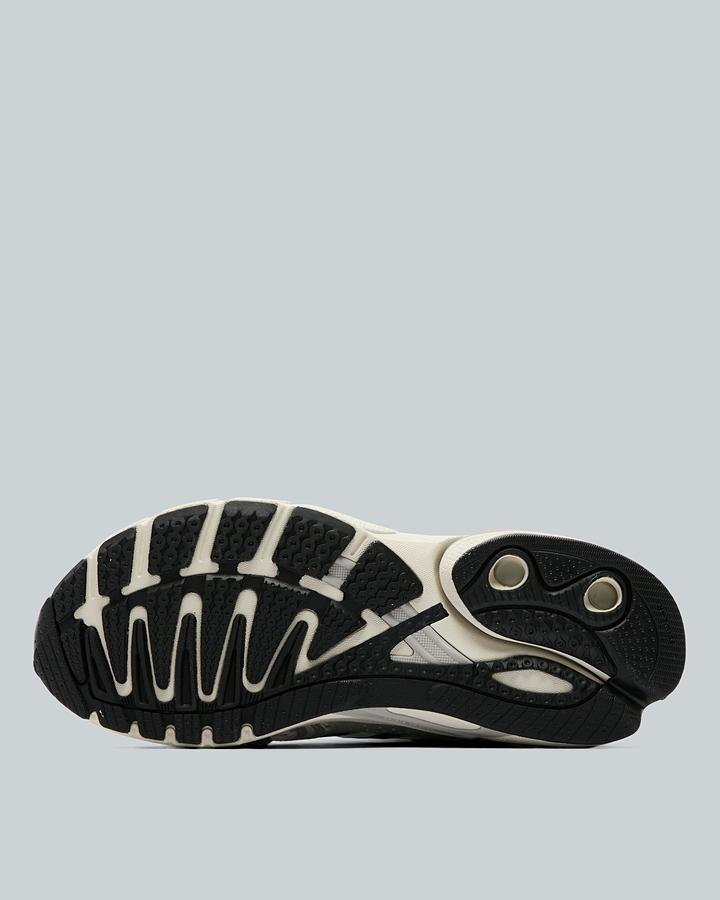 Junior Adistar Control 5 Trainer image 4