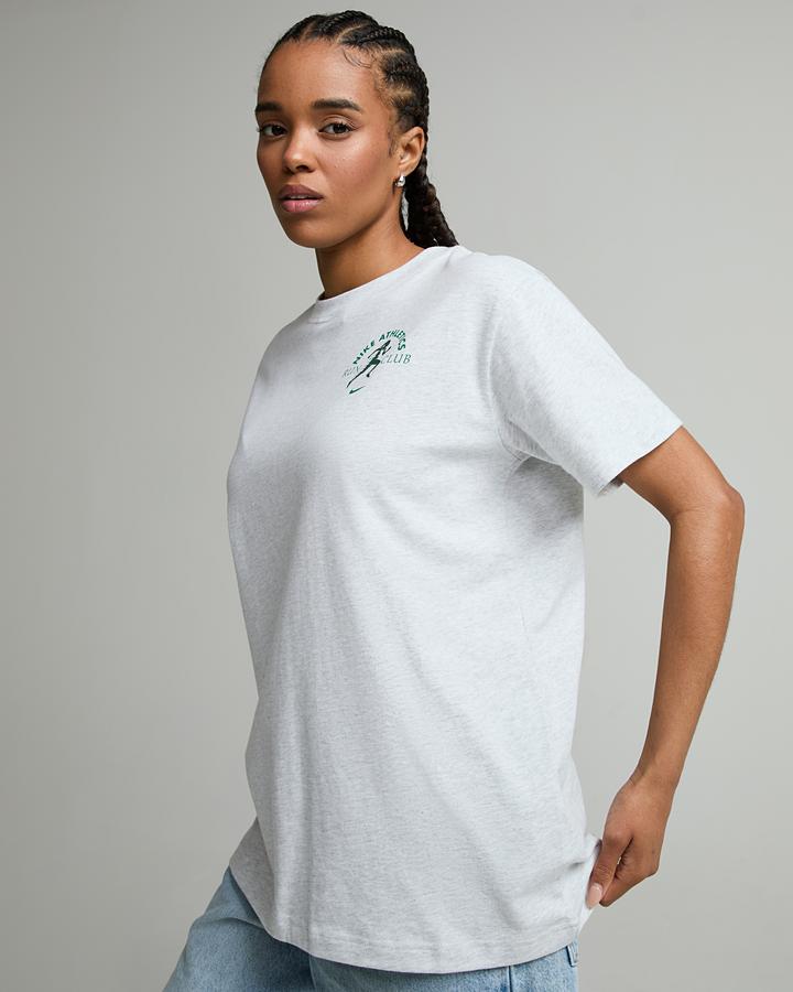 Womens Athletics Run Club T-Shirt image 3