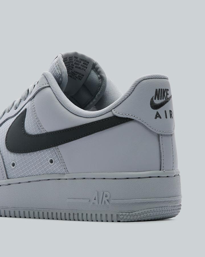 Air Force 1 '07 LV8 Tech Trainer image 6