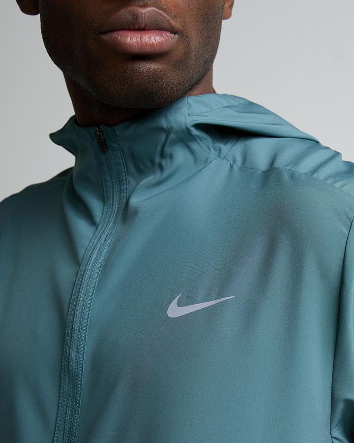 Dri-FIT Form Hooded Jacket image 6