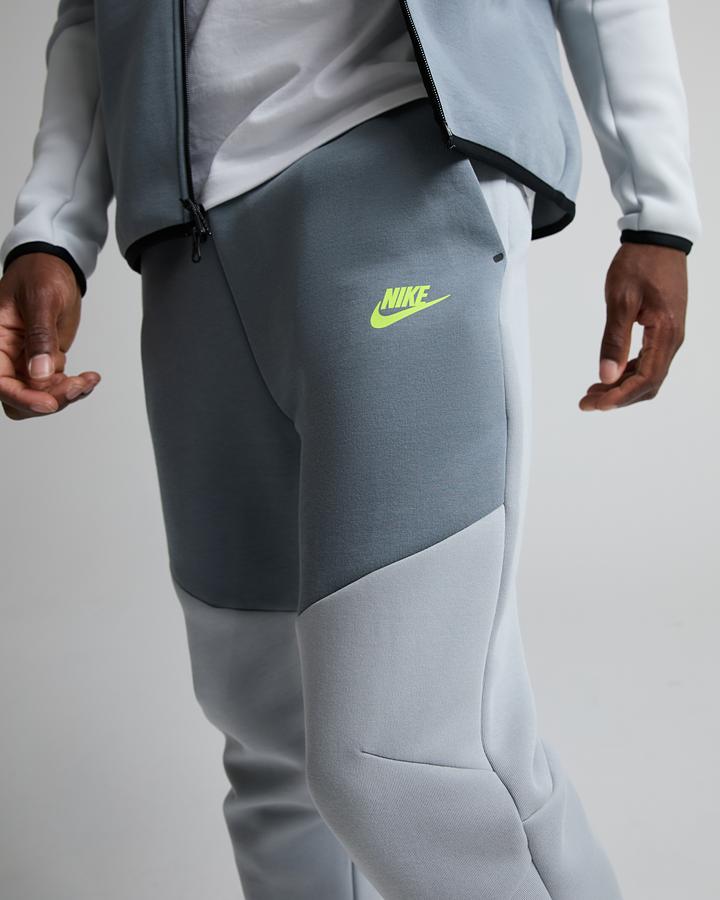 Tech Fleece Jogger image 4