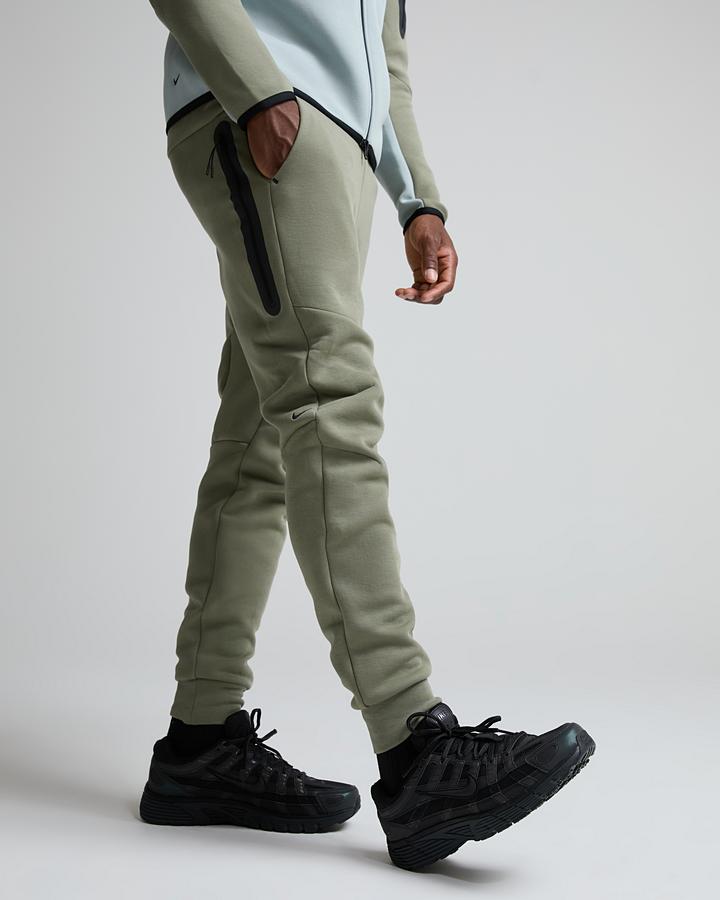 Tech Fleece Jogger image 4
