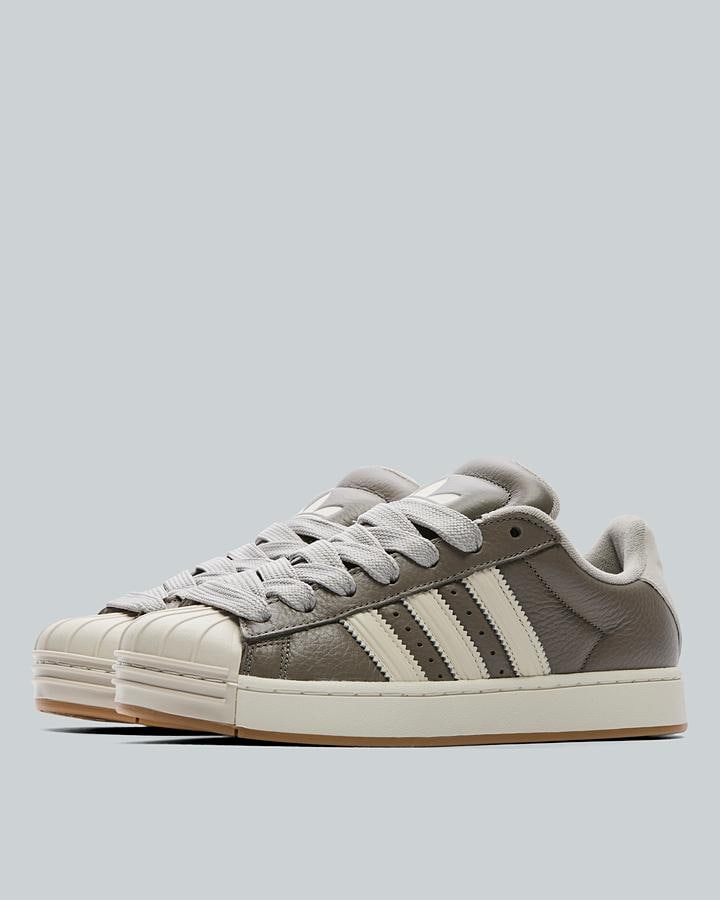 Superstar ST Trainer image 2
