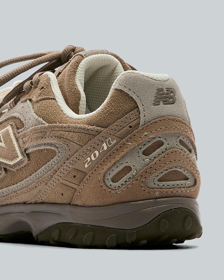 Womens 204L Trainer image 6