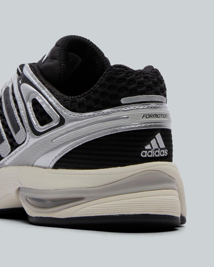 Womens Adistar Control 5 Trainer image 6