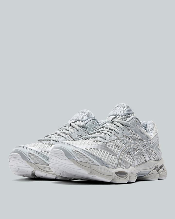 Womens GEL-Cumulus 16 Trainer image 2