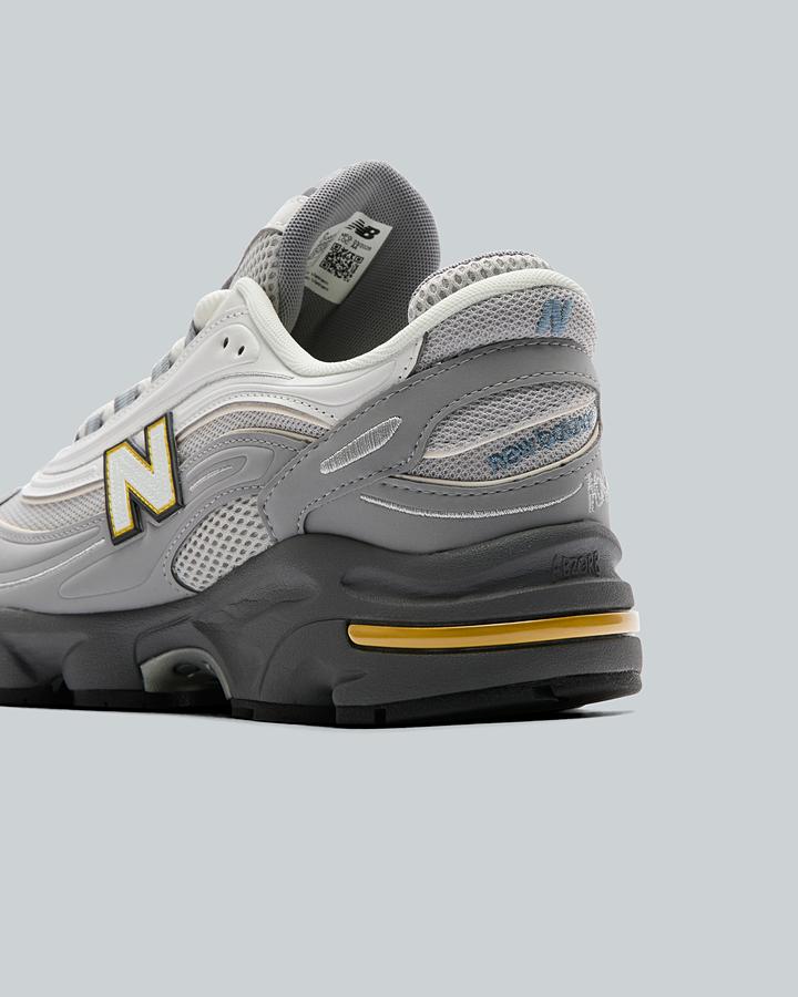 1000 Trainer image 6