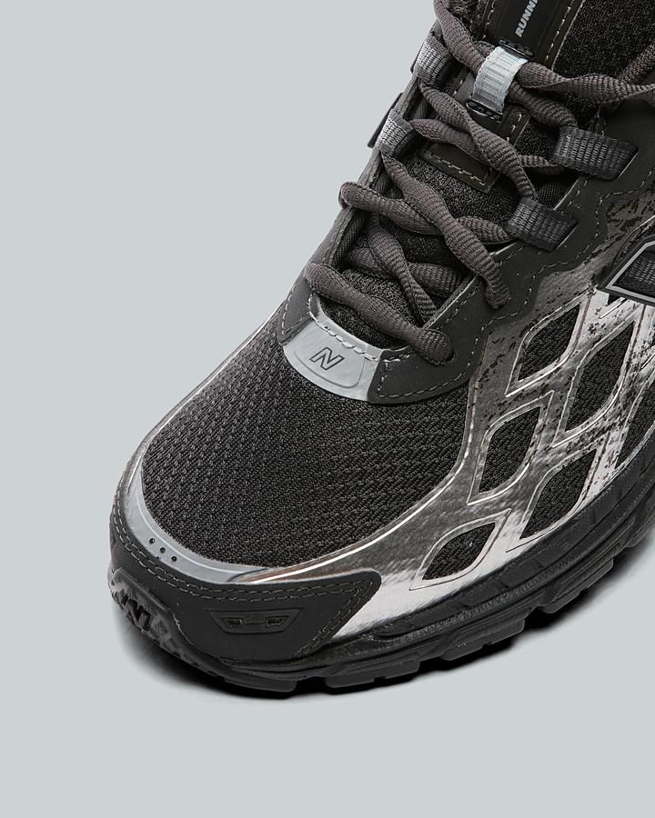 1906W Trainer image 5