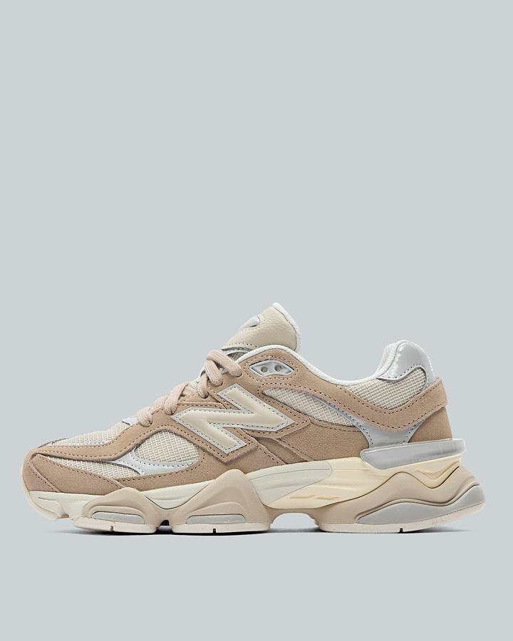 Womens 9060 Trainer image 1
