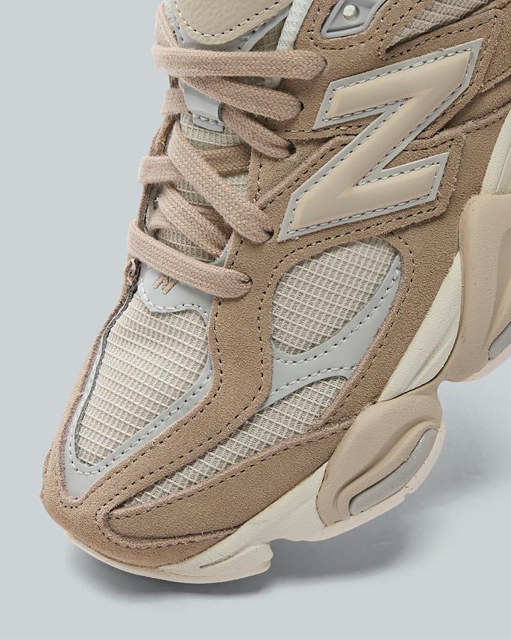 Womens 9060 Trainer image 5