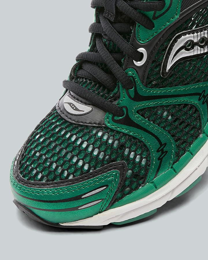 Womens ProGrid Triumph 4 Trainer image 5