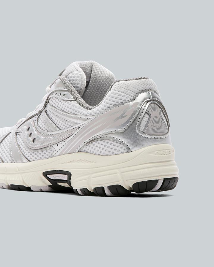 Womens Grid Legacy Trainer image 6